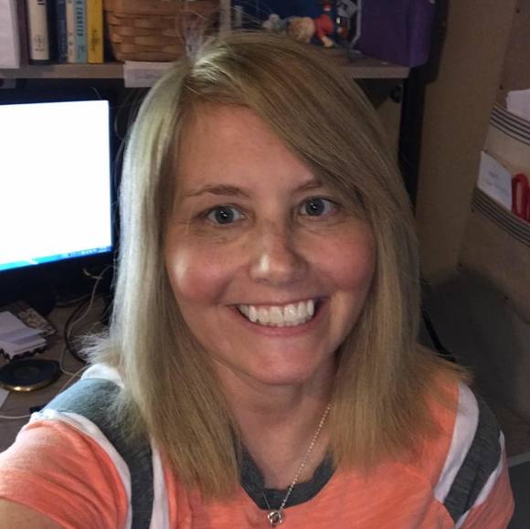 Meet your Posher, Heather - Picture 1 of 1